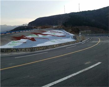 河南公路設(shè)計工程公司講解高速公路行駛有哪些交通規(guī)定？